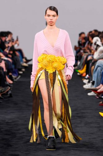 JW Anderson, inverno 2024 - Foto: Reprodução/WWD