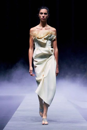 Khaite, verão 2026 - Foto: Reprodução/Vogue Runway