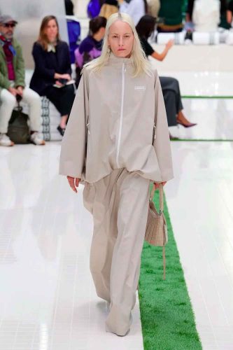 Lacoste, verão 2026 - Foto: Reprodução/Vogue Runway