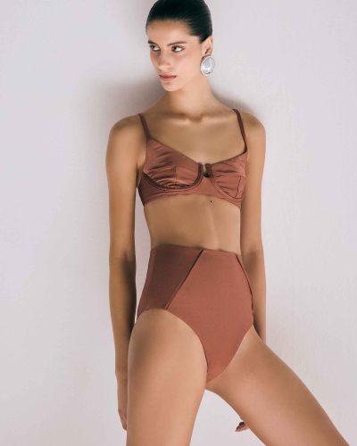 Lolita Hannud e Le Bain: collab - Foto: Divulgação