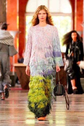 Louis Vuitton, verão 2026 - Foto: Reprodução/Vogue Runway