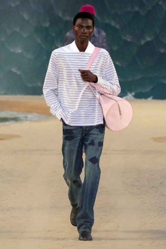 Louis Vuitton, verão 2027 - Foto: Reprodução/Vogue Runway