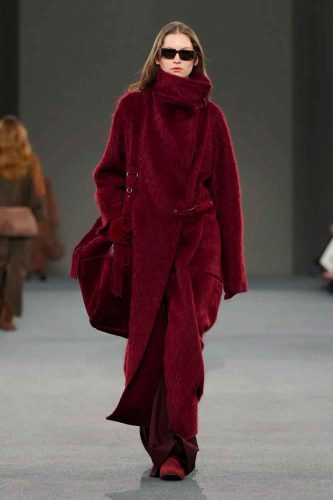 Max Mara, inverno 2026 - Foto: Reprodução/Vogue Runway