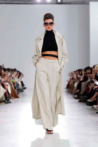Max Mara, verão 2026 - Foto: Reprodução/Vogue Runway