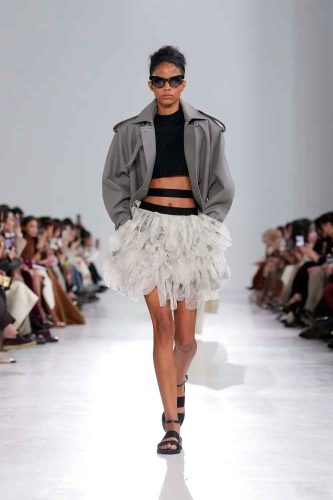 Max Mara, verão 2026 - Foto: Reprodução/Vogue Runway