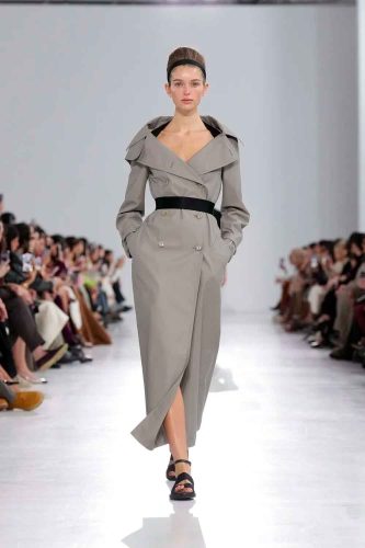 Max Mara, verão 2026 - Foto: Reprodução/Vogue Runway