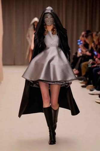 McQueen, inverno 2026 - Foto: Reprodução/Vogue Runway
