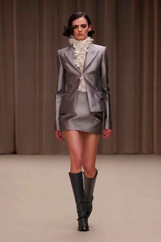 McQueen, inverno 2026 - Foto: Reprodução/Vogue Runway