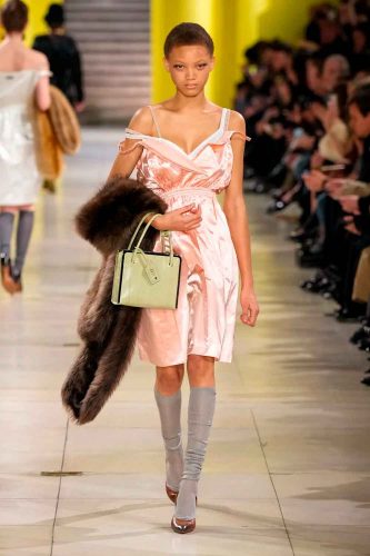 Miu Miu, inverno 2025 - Foto: Reprodução/Vogue Runway