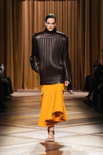 Mugler, inverno 2026 - Foto: Reprodução/Vogue Runway