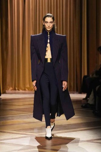 Mugler, inverno 2026 - Foto: Reprodução/Vogue Runway