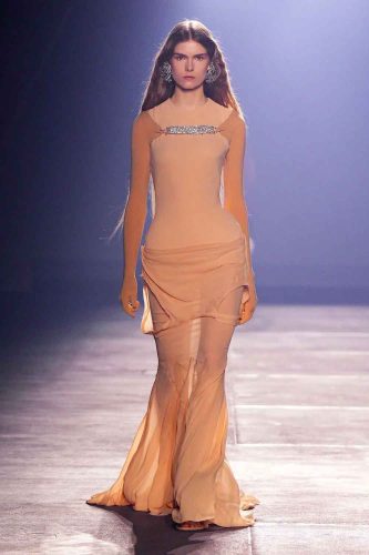 Mugler, verão 2026 - Foto: Reprodução/Vogue Runway