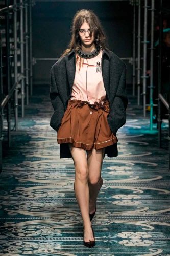 Prada, inverno 2025 - Foto: Reprodução/Vogue Runway