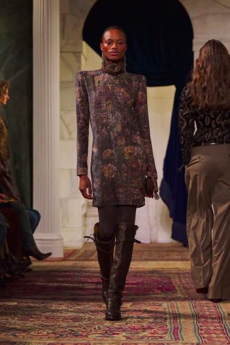 Ralph Lauren, inverno 2026 - Foto: Reprodução/Vogue Runway