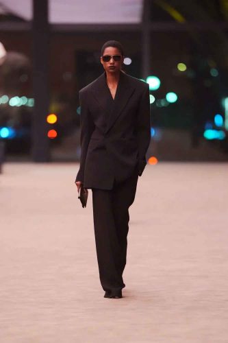 Saint Laurent, inverno 2026 - Foto: Reprodução/Vogue Runway