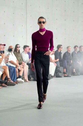 Saint Laurent, verão 2027 - Foto: Reprodução/Vogue Runway