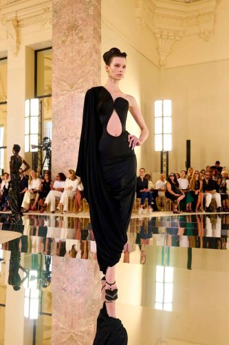 Schiaparelli, alta-costura, inverno 2026 - Foto: Divulgação