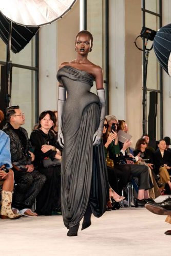 Schiaparelli, inverno 2025 - Foto: Divulgação