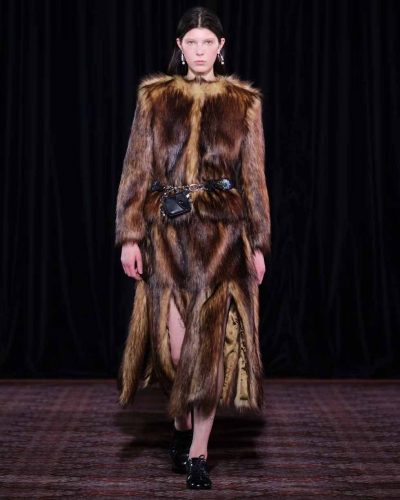 Simone Rocha, inverno 2025 - Foto: Divulgação