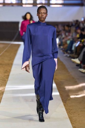 Stella McCartney, inverno 2026 - Foto: Reprodução/Vogue Runway
