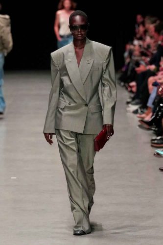 Stella McCartney, verão 2026 - Foto: Reprodução/Vogue Runway