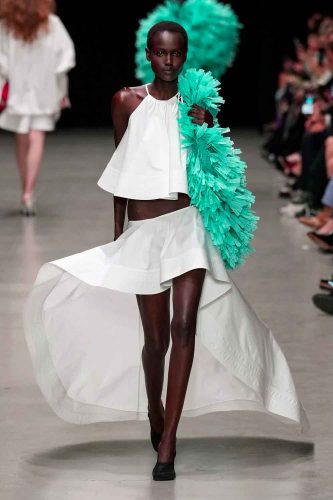 Stella McCartney, verão 2026 - Foto: Reprodução/Vogue Runway