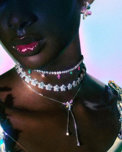 Swarovski e Ariana Grande: collab - Foto: Divulgação