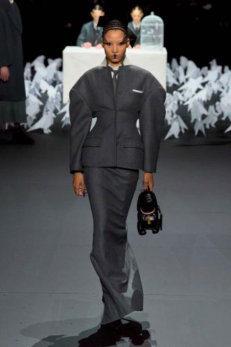 Thom Browne, inverno 2025 - Foto: Reprodução/Vogue Runway