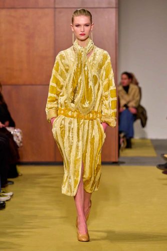tory-burch-inverno-2026-interna-02