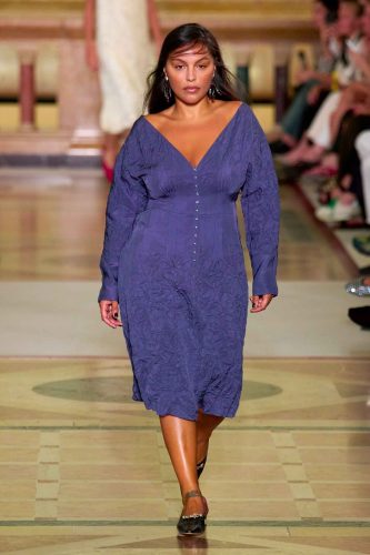 Tory Burch, verão 2026 - Foto: Reprodução/Vogue Runway