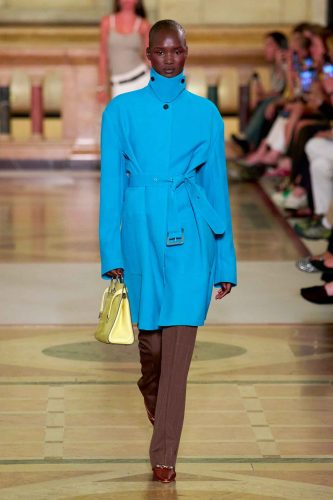 Tory Burch, verão 2026 - Foto: Reprodução/Vogue Runway