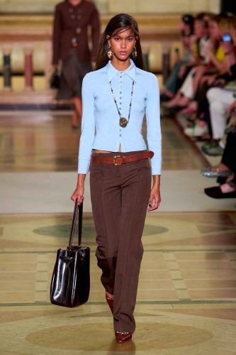 Tory Burch, verão 2026 - Foto: Reprodução/Vogue Runway