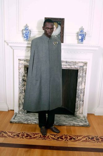 Valentino, pre-fall 2026 - Foto: Divulgação