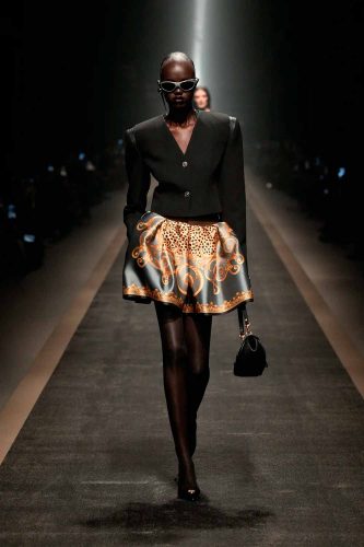 Versace, inverno 2025 - Foto: Reprodução/Vogue Runway