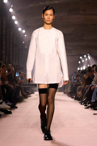 Victoria Beckham, inverno 2025 - Foto: Reprodução/Vogue Runway