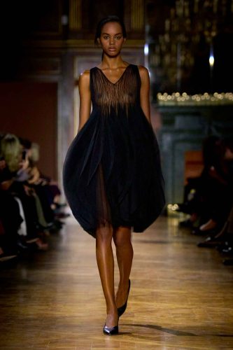 Victoria Beckham, inverno 2026 - Foto: Reprodução/Vogue Runway