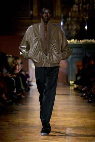 Victoria Beckham, inverno 2026 - Foto: Reprodução/Vogue Runway