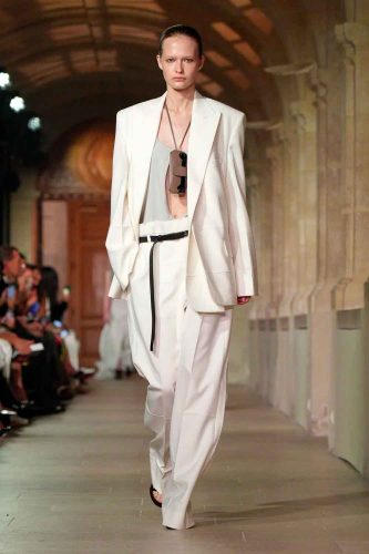 Victoria Beckham, verão 2026 - Foto: Reprodução/Vogue Runway