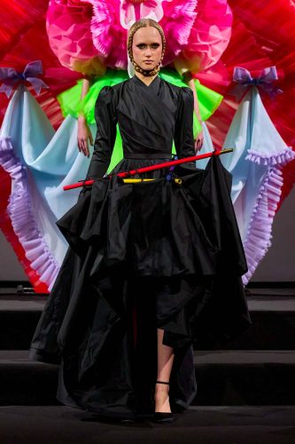 Viktor & Rolf alta-costura, verão 2026 - Foto: Reprodução/Vogue Runway